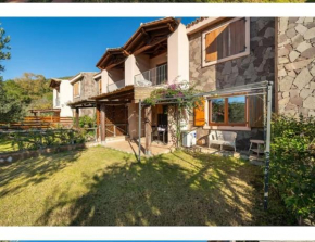House with private garden Chia